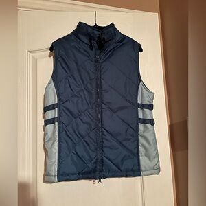 La SENZA girl Quilted Vest in Dark and Light Blue